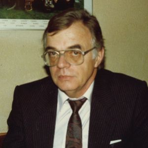 Heinz Plüss earlier